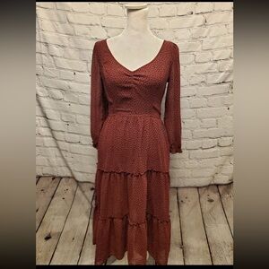 Women's Burgundy Tiered Long Sleeve Dress